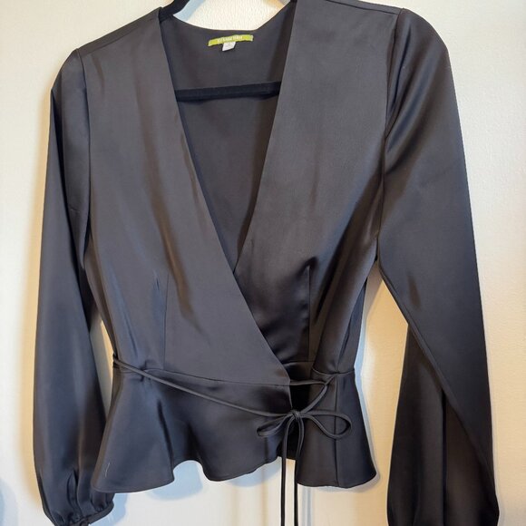 Gianni Bini Tops - Gianni Bini Carrie Wrap Blouse - Size Small